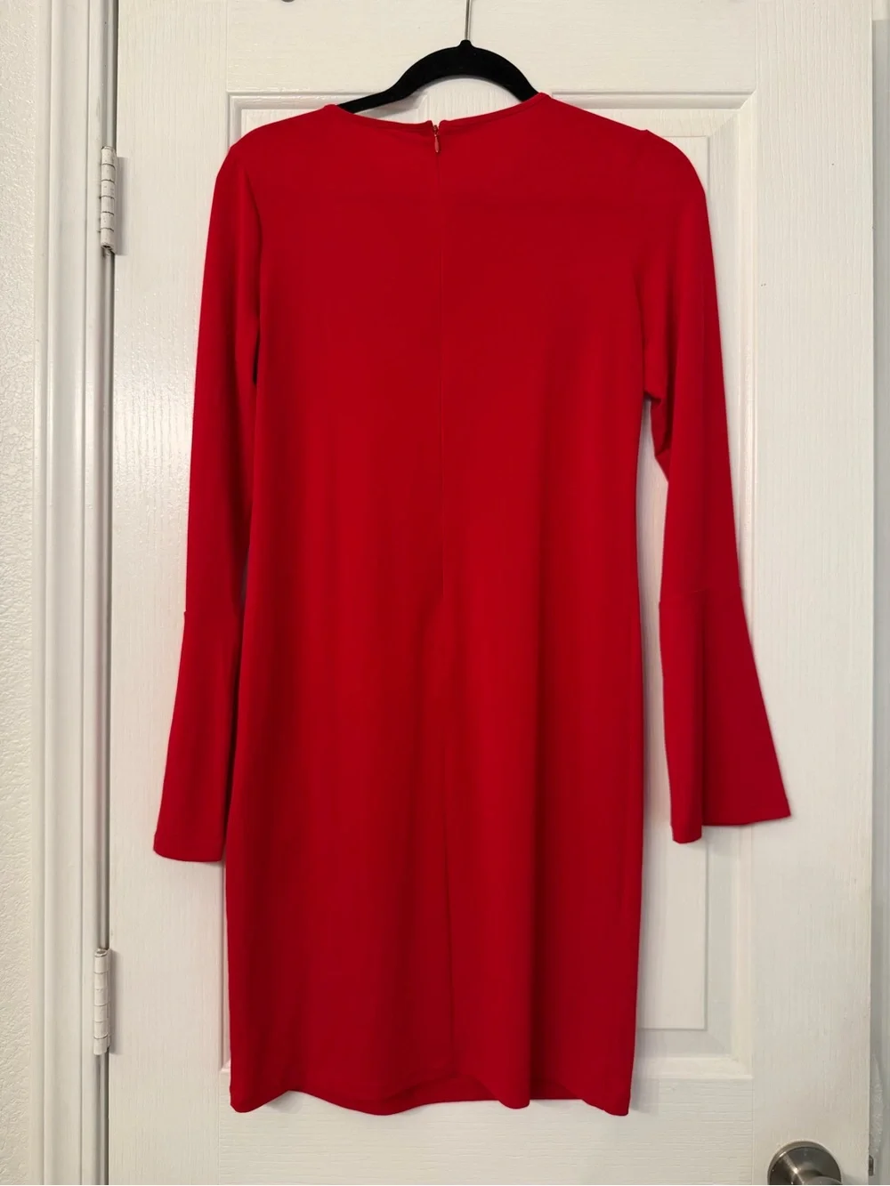 Michael Kors Red Long-Sleeve Keyhole Shift Dress